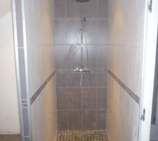 Douche finie....plus qu'un gros nettoyage