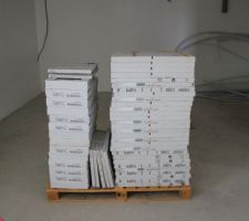 Première partie du carrelage livrée