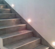 Escalier carrel&eacute;