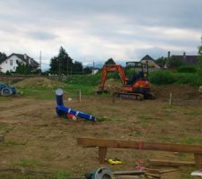 J'ai d&eacute;termin&eacute; la position de la sortie du puits canadien &agrave; l'aide de 3 bornes par rapport &agrave; mes plans:  /- 20cm.