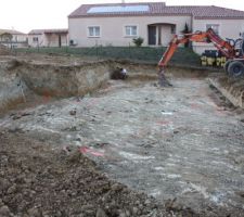 Plate forme avec tracé des fondations
