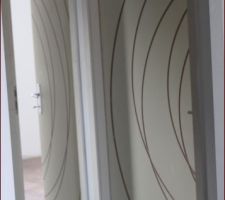 Portes intérieures posées avec poignées