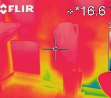 -10 à 15-°C à l'extérieur. La salle de bain de l'étage