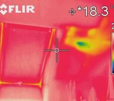 -10 à -15°C à l'extérieur. De la condensation pointe le bout de son nez en sous pente