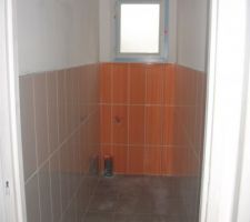 Voici la fa&iuml;ence des wc