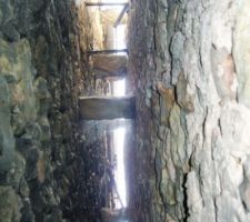 Espaces mitoyen à boucher avec toiture