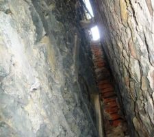Espace mitoyen vers le haut