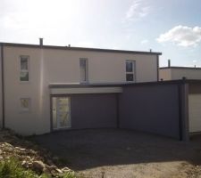 La facade, avec le bardage