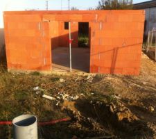 Photo lot 14, fin des fondations