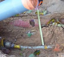 Au moins les distances entre gaz et électricité sont bonnes (20 cm)