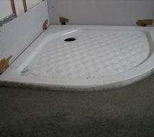 Receveur de douche intégré dans la chape