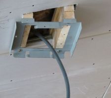 La platine fix&eacute;e sur le lego.