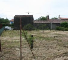 Je me r&eacute;gale en photographiant son boulot... &ccedil;a sentirait le d&eacute;but que &ccedil;a ne m'&eacute;tonnerait pas !!!