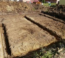 Alors que nous attendions les travaux pour septembre... surprise!
Les premiers coups de pelle sont donn&eacute;s fin juillet!