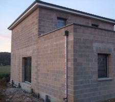 Pose des gouttières alu