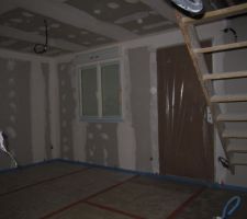 Pose de l'isolant pour la chape