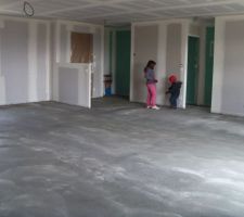 Bient&ocirc;t le carrelage !!!