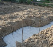 Porche d'entr&eacute;e... on visualise encore peu mais &ccedil;a d&eacute;marre