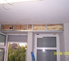 Bureau: travaux d'isolation en cours.