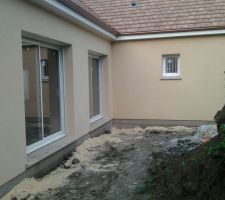 Vue cuisine / séjour / sdb