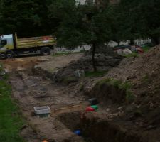 Début de la construction du chemin de 70m vers la plate forme.