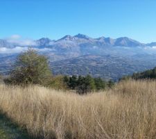 Vue depuis le bas du terrain, ce sera la vue depuis la cuisine salle a manger