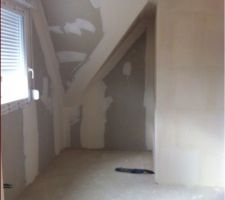 Emplacement futur dressing