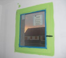 Fen&ecirc;tre salle de bain vert pistache