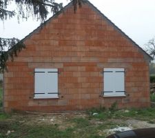 Pignon sud, vue de la rue