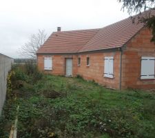 Coté porte d'entrée (pas la définitive)