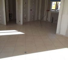 Carrelage termin&eacute; .