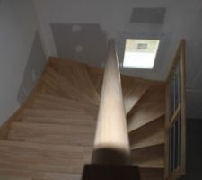 Vue du haut de l'escalier