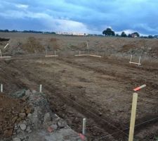 Mercredi 12 Septembre 2012 : Les fondations prennent forme !