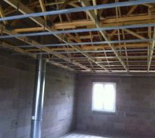 Préparation du plafond pour l'étage