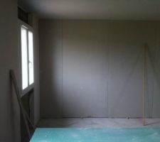 Pose du placo dans la chambre 3