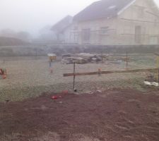 Radier en cours d'&eacute;vacuation d eau faites