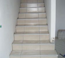 Escalier joint&eacute;