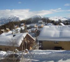 Allez zou, juste pour le plaisir, une p'tite photo de la vue de ma location actuelle l'hiver dernier...