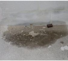 Infiltration d'eau dans les plaques beton du sous sol...