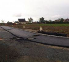 Vue d ensemble de la chauss&eacute;e bitum&eacute;e