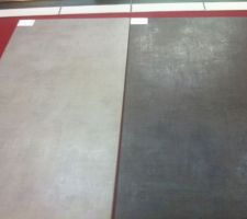Choix de carrelage, effet béton ciré. Ce sera le clair