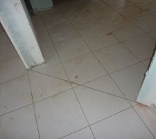 Joint de dilatation entrée salon