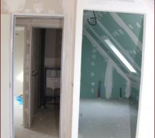 Salle de bains suite
