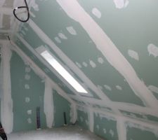 Salle de bains suite