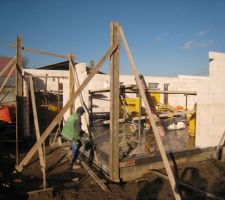 Angle vitr&eacute; de la salle &agrave; manger