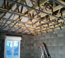 26 nov : rails plafond chambre rdc