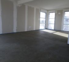 La chappe termin&eacute;e dans le s&eacute;jour