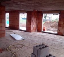 Vue du salon et de la cuisine