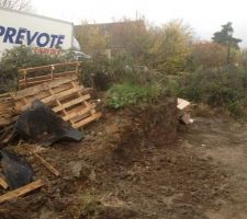 La butte de terre a beaucoup diminué ! Finalement, bien content d'avoir demandé à la garder :)