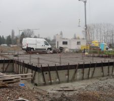 Pose des poutrelles et hourdis avec treillis semaine 48.